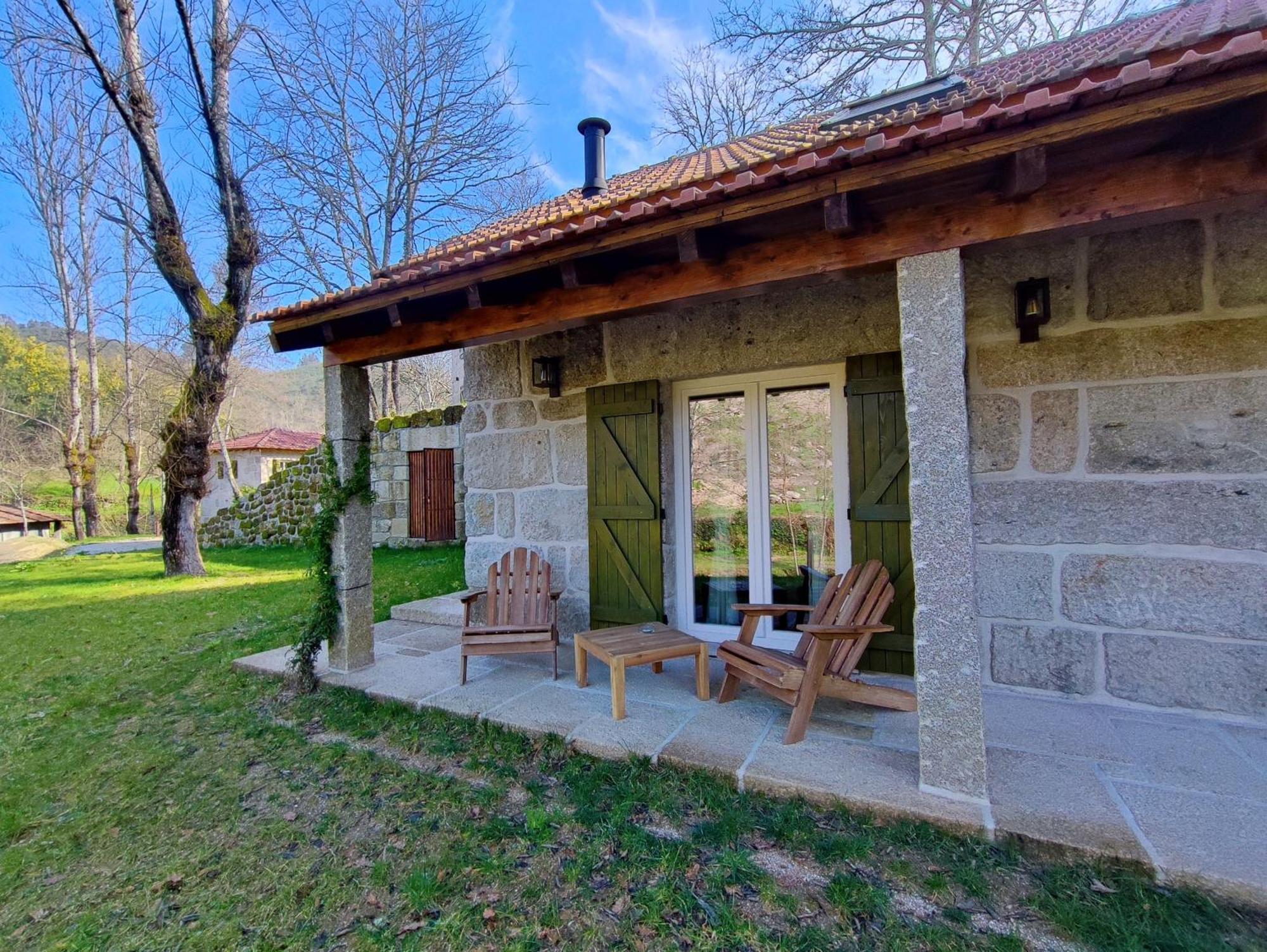 Refugio Da Moleira Holiday home *